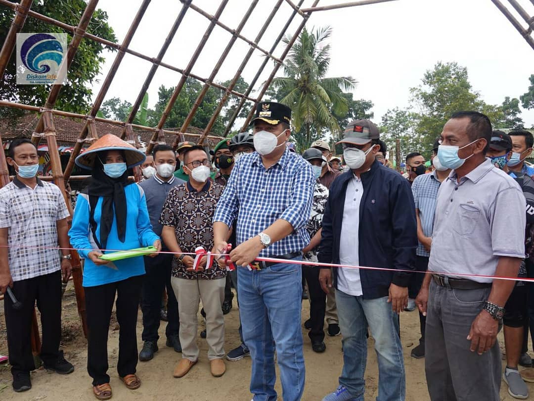 Bupati Lampung Tengah Musa Ahmad Resmi Membuka Pasar Kuliner Karang Endah (PAKARE)