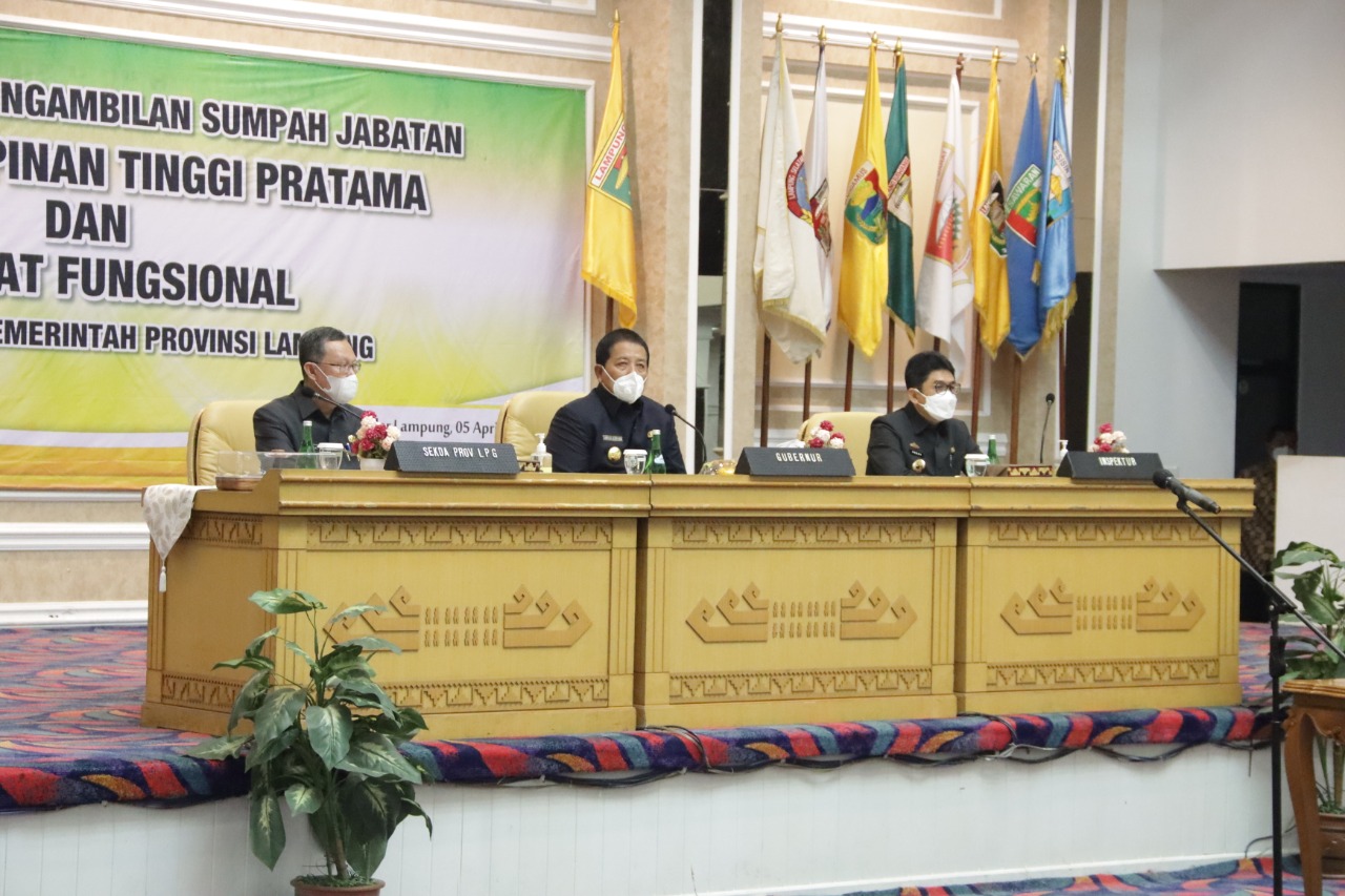 Gubernur Arinal Djunaidi Lantik Kadis Perindustrian dan Perdagangan serta 67 Pejabat Fungsional di Lingkungan Pemprov Lampung