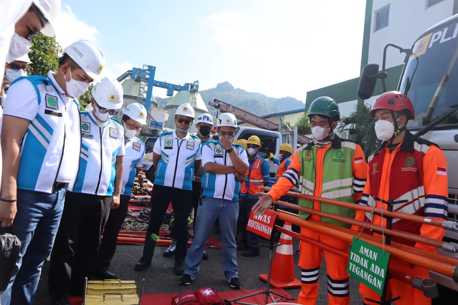 Sambut Nataru, PLN Amankan Pasokan Listrik di Sumatera