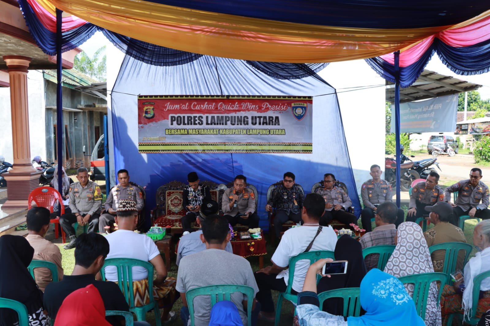 Program ‘Jumat curhat’, Kapolres Lampung Utara sambangi warga Kelurahan Rejosari