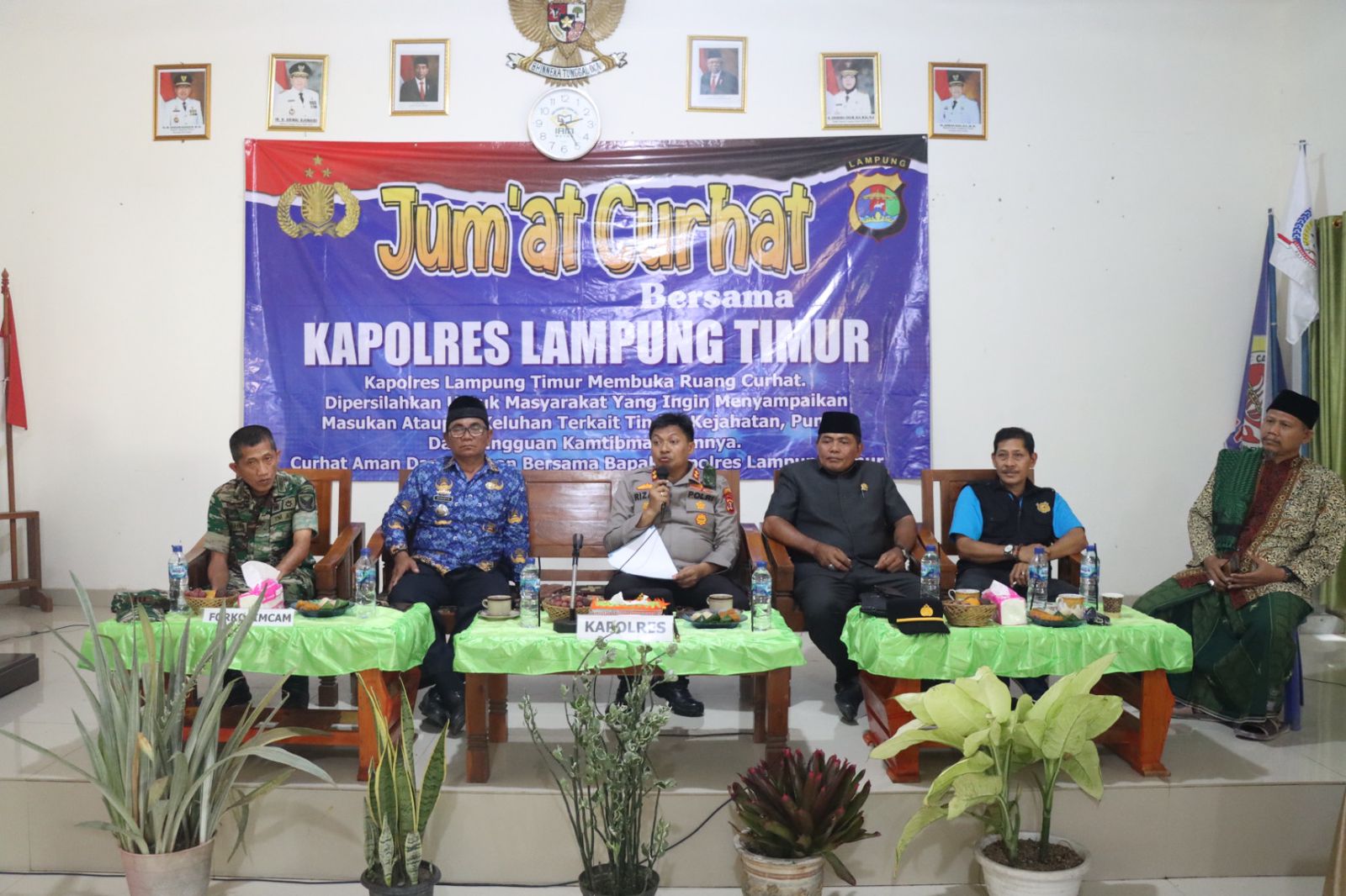 Melalui Program Jum’at Curhat, Polres Lampung Timur Dengarkan Curhatan Warga Raman Utara