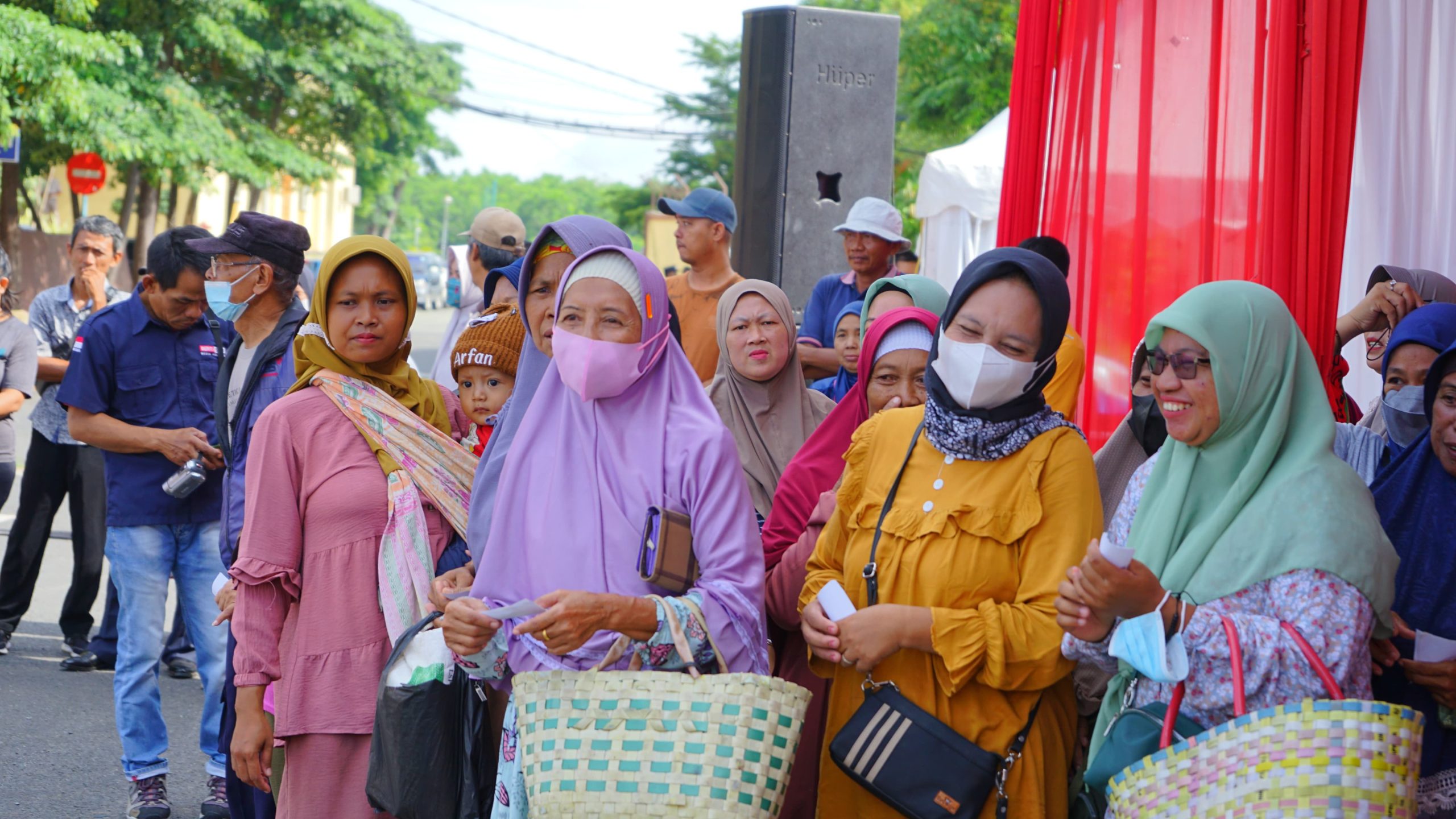 Sukses Diserbu Warga, 15 Ton Beras-750 Kg Telur Ayam Pasar Murah Polda Lampung Ludes