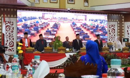 Pelantikan Anggota DPRD Kota Bandar Lampung Dihadiri Hj. Eva Dwiana