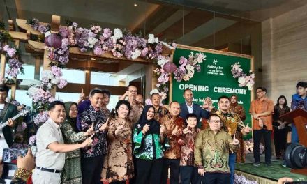 Walikota Bandar Lampung Opening Ceremony Hotel Holiday INN Bukit Randu