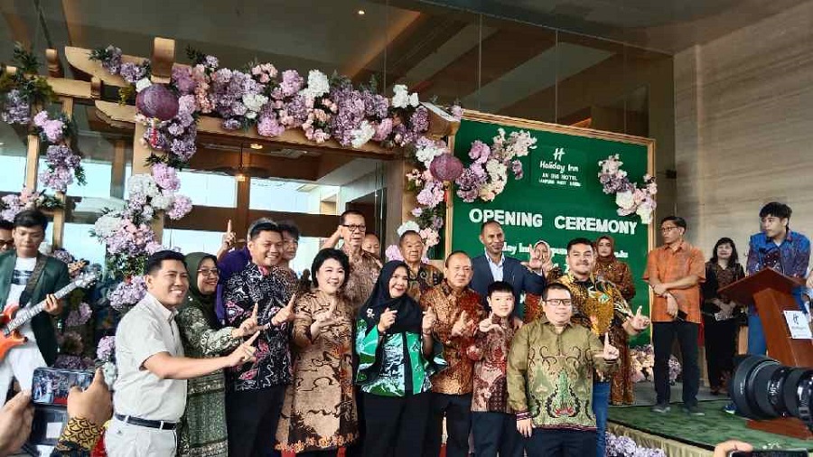 Walikota Bandar Lampung Opening Ceremony Hotel Holiday INN Bukit Randu